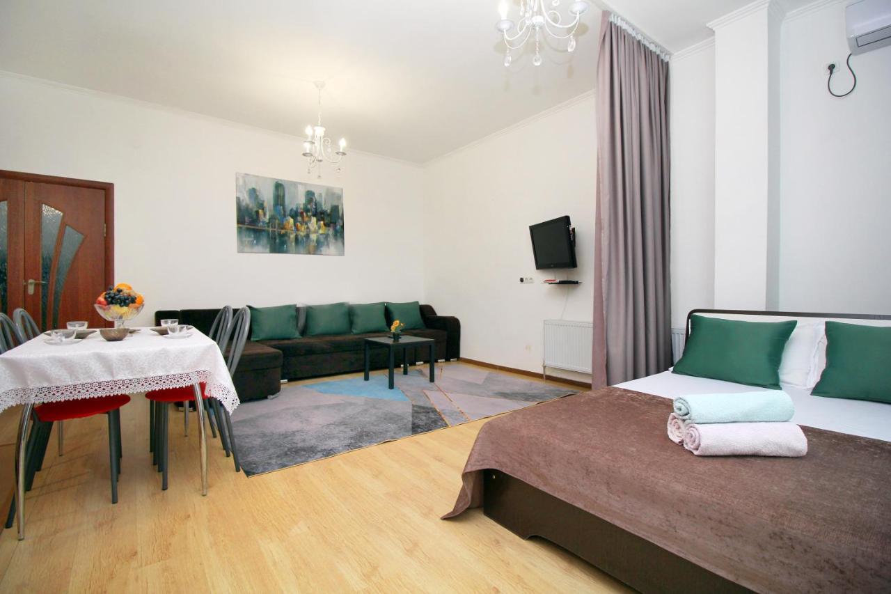Apartament Уютные И Комфортные Квартиры В Жк Манхэттен Ałma Ata Zewnętrze zdjęcie